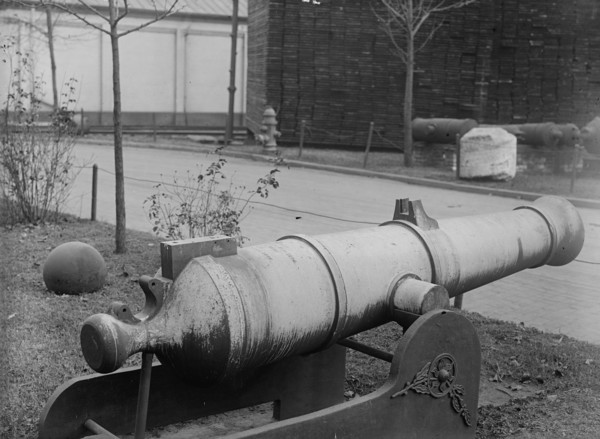 Navy Yard, U.S., Washington, 1917.