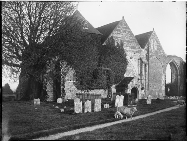 St Thomas' Church, Winchelsea, Icklesham, Rother, East Sussex, 1905. Creator: Katherine Jean Macfee.