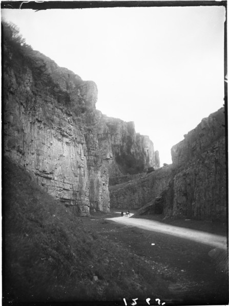 Cheddar Gorge, Cliff Road, Cheddar, Sedgemoor, Somerset, 1907. Creator: Katherine Jean Macfee.