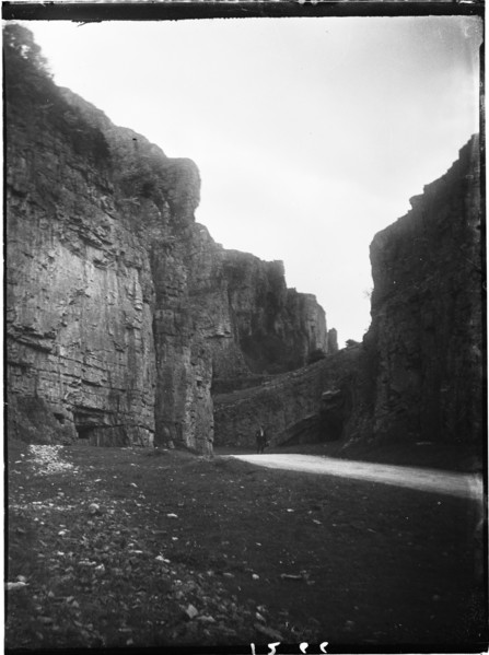 Cheddar Gorge, Cliff Road, Cheddar, Sedgemoor, Somerset, 1907. Creator: Katherine Jean Macfee.