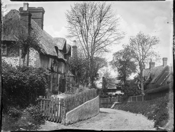 Upper Icknield Way, Whiteleaf, Princes Risborough, Wycombe, Buckinghamshire, 1910. Creator: Katherine Jean Macfee.