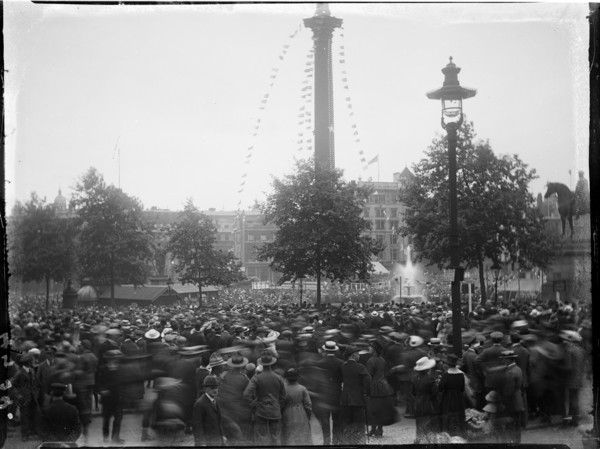 Trafalgar Square, St James, Westminster, City of Westminster, London, 1919. Creator: Katherine Jean Macfee.