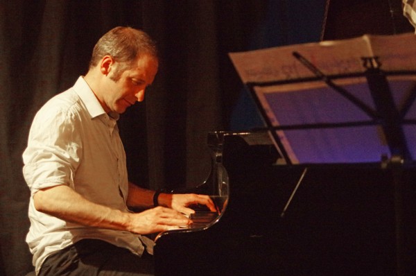 Ivo Neame, Emma Rawicz Quintet, Verdict Jazz Club, Brighton, East Sussex, 2022. Creator: Brian O'Connor.
