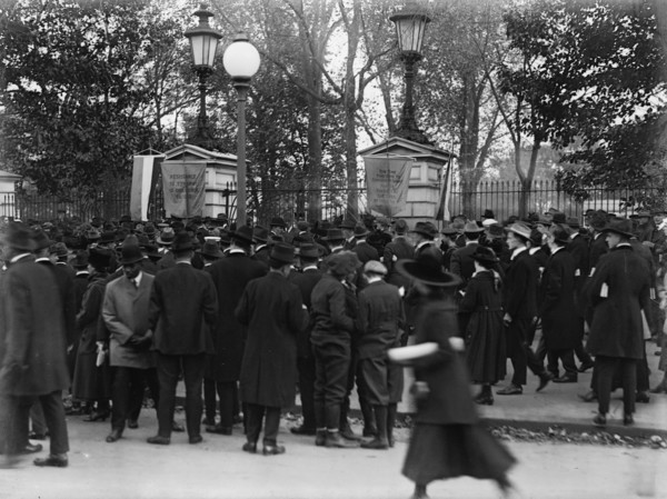 Woman Suffrage, 1917. Creator: Harris & Ewing.