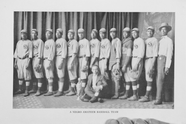 A negro amateur baseball team, 1922. Creator: Unknown.