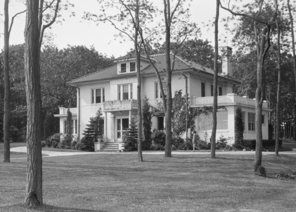 Switzer, John, Mr., residence, 1928 June. Creator: Arnold Genthe.
