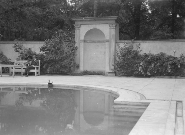 Vanderlip, Frank A., house and school, 1918 Creator: Arnold Genthe.