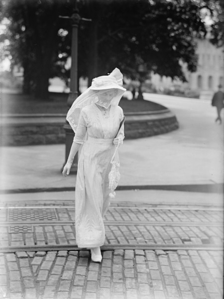 Mrs. James B. Longstreet, Widow of Confederate General, 1913. Creator: Harris & Ewing.