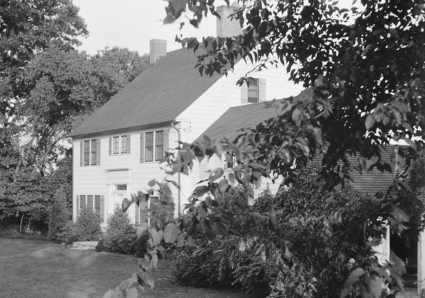 Unidentified residence, possibly the residence of Mr. B. Javits, between 1911 and 1942. Creator: Arnold Genthe.