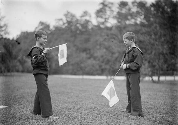 Frank A. Daniels, Right, with Brother Jonathan Daniels, 1915. Creator: Harris & Ewing.