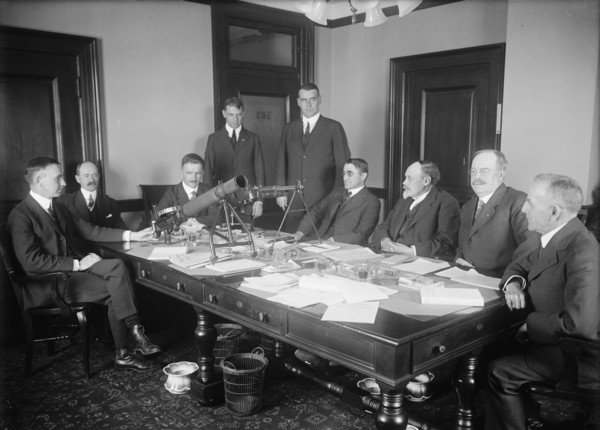 Machine Gun Board of War Department - Tracy Dixon, Brig. Gen. Todd, Newton D. Baker..., 1917. Creator: Harris & Ewing.