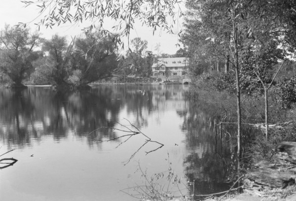 Seton Thompson estate, 1918 Creator: Arnold Genthe.