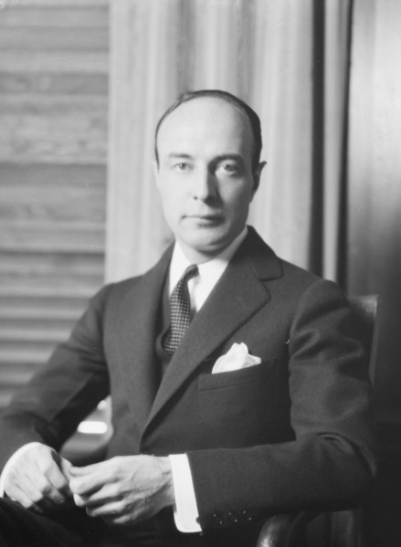 Lovett, Robert, Mr., portrait photograph, 1930 Mar. 31. Creator: Arnold Genthe.