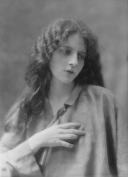 Hagemeyer, M.E. Scott, Miss, portrait photograph, not before 1916 Mar. 15. Creator: Arnold Genthe.