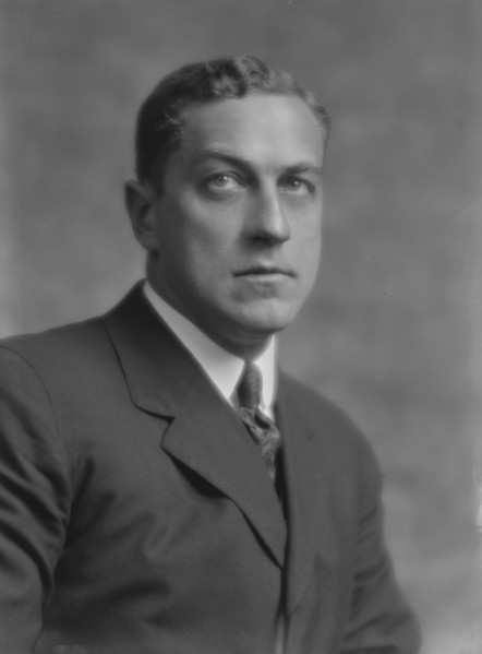 Levering, R., Mr., portrait photograph, 1914 Aug. 7. Creator: Arnold Genthe.