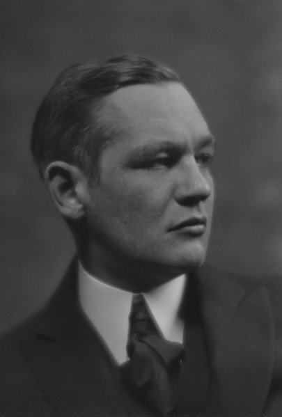 Mackenzie, Cameron, Mr., portrait photograph, 1916 Feb. 15. Creator: Arnold Genthe.