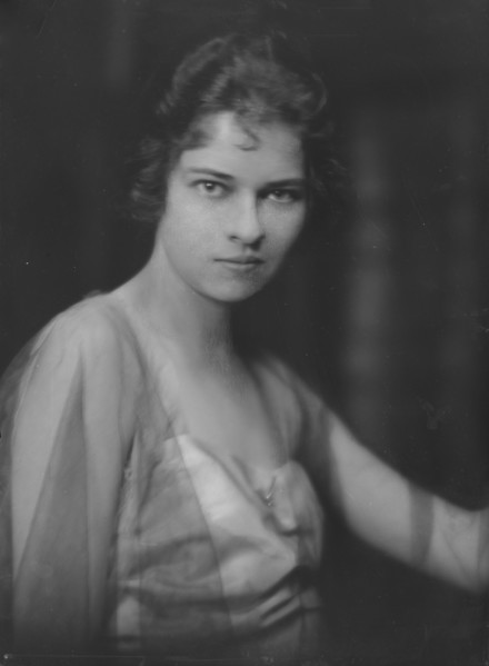 Moberly, Margaret, Miss, portrait photograph, 1916 or 1917. Creator: Arnold Genthe.
