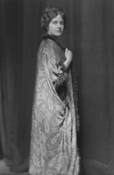 Sharpsten, Helen, Miss, portrait photograph, 1912 Apr. 24. Creator: Arnold Genthe.