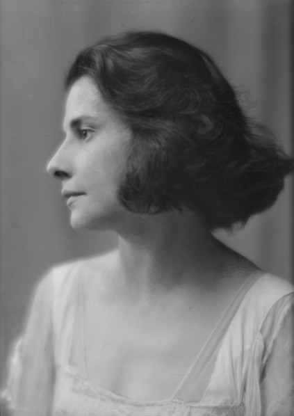 Spade, Gypsy (Yum-Yum), portrait photograph, 1913. Creator: Arnold Genthe.