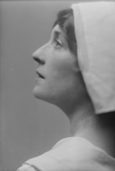 Weston, Lucy, Miss, portrait photograph, 1915 Oct. 2. Creator: Arnold Genthe.