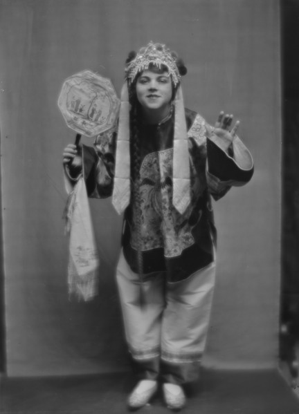 Walker, Antoinette, Miss, in costume as Tso for "Yellow jacket", 1913 Feb. 11. Creator: Arnold Genthe.
