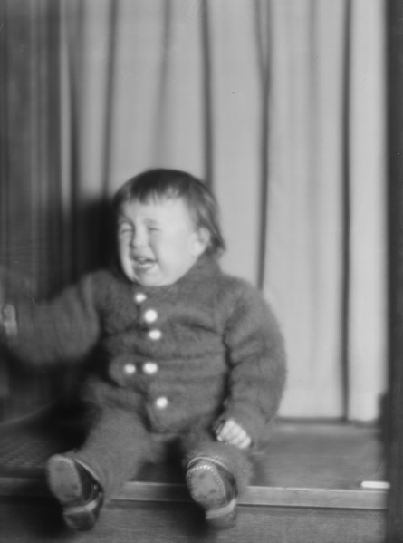 Baron, Carlo, baby of Mrs. C. Baron, portrait photograph, 1914 Dec. 17. Creator: Arnold Genthe.