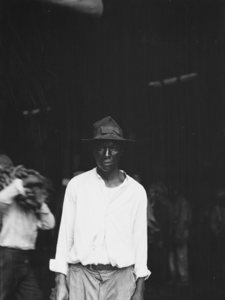 Unloading bananas, New Orleans, between 1920 and 1926. Creator: Arnold Genthe.