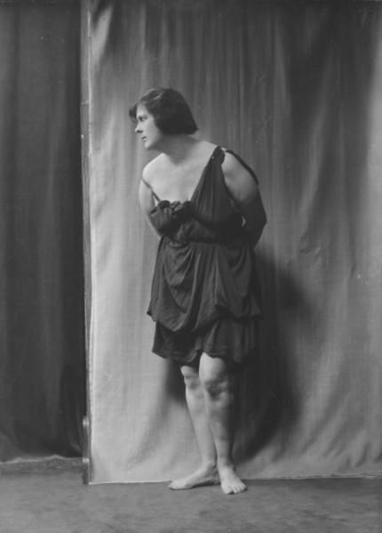 Duncan, Isadora, portrait photograph, between 1916 and 1918. Creator: Arnold Genthe.