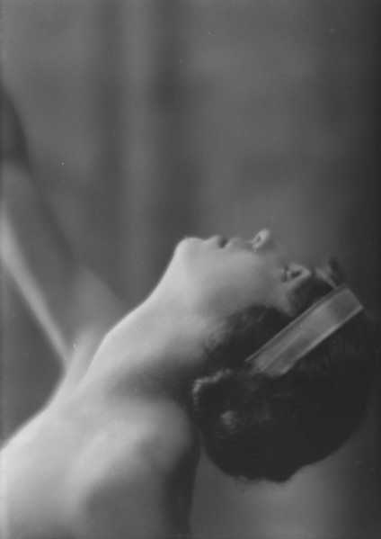 Marion Morgan dancer, portrait photograph, between 1914 and 1927. Creator: Arnold Genthe.