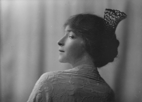 Morgan, Miss, portrait photograph, 1916 Feb. 13. Creator: Arnold Genthe.