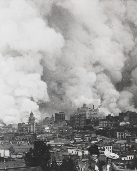 San Francisco earthquake and fire of 1906, 1906 Apr. Creator: Arnold Genthe.