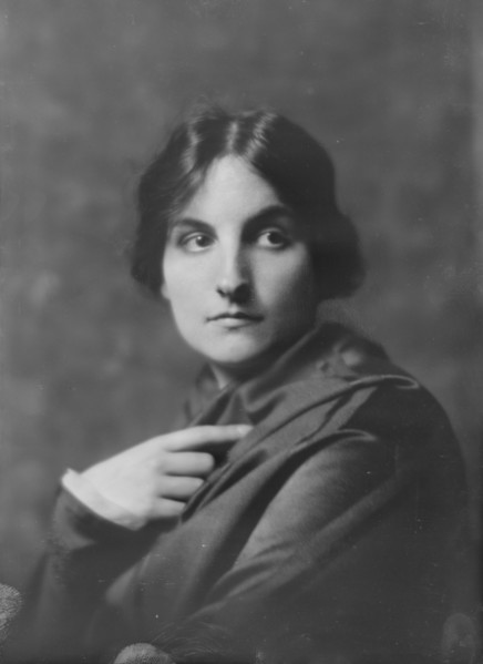 Mrs. Parker Hooper, portrait photograph, 1918 May 14. Creator: Arnold Genthe.