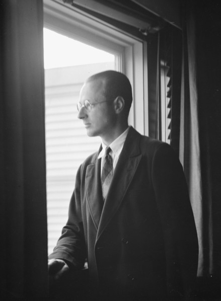 William Muschenheim, portrait photograph, between 1911 and 1942. Creator: Arnold Genthe.