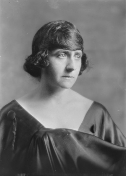 Miss E. Stettheimer, portrait photograph, 1918 Feb. 1. Creator: Arnold Genthe.