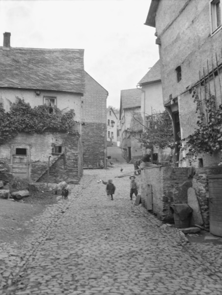 Travel views of Europe, between 1904 and 1938. Creator: Arnold Genthe.