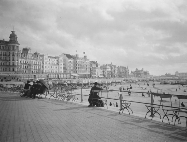 Travel views of Europe, between 1904 and 1938. Creator: Arnold Genthe.
