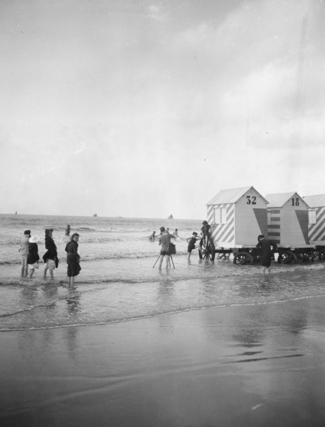 Travel views of Europe, between 1904 and 1938. Creator: Arnold Genthe.