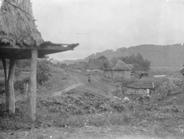 Travel views of Japan and Korea, 1908. Creator: Arnold Genthe.