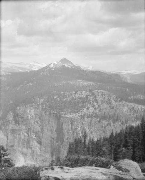 Travel views of Yosemite National Park, between 1903 and 1906. Creator: Arnold Genthe.
