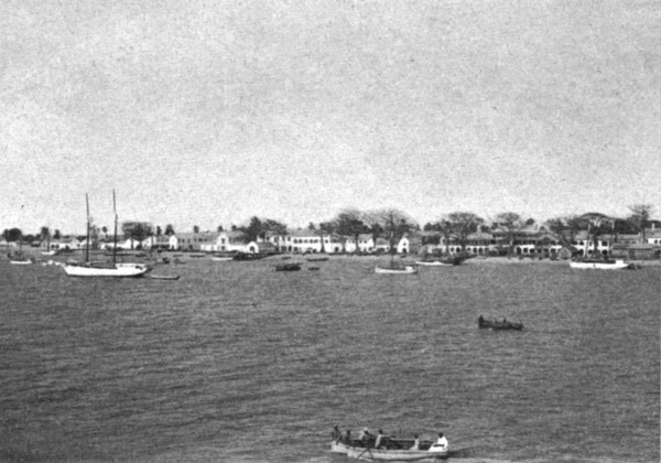 ''Bathurst. Vue generale; L'Ouest Africain', 1914. Creator: Unknown.