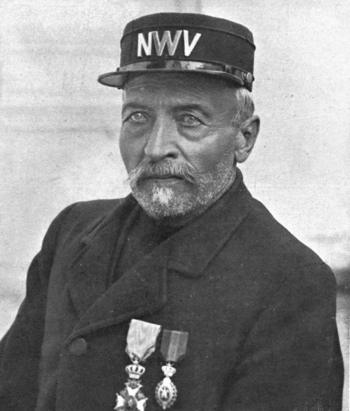 ''L'Alliance avec la mer; M Karel Cogge, qui assura l'inondation de la region de Nieuport', 1914. Creator: Polinet.