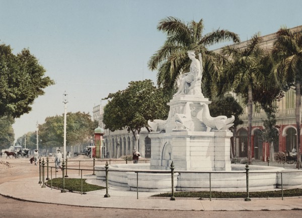 Pila de la India, Habana, c1900. Creator: William H. Jackson.