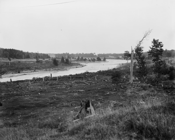 Escanaba River at Flat Rocks [sic], between 1880 and 1899. Creator: Unknown.
