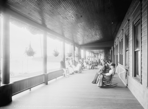 The North veranda, Manhansett (i.e. Manhanset) House, Shelter Island, N.Y., (1904?). Creator: Unknown.