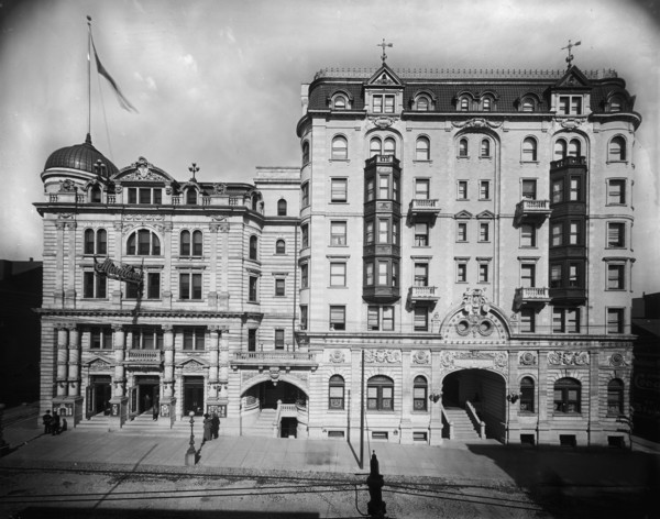 Hotel Kernan & Maryland Theatre, Baltimore, Md., c1906. Creator: Unknown.