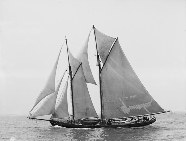 James W. Parker, two masted schooner, (1907?). Creator: Nathaniel Stebbins.