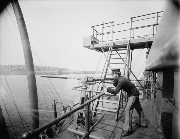 U.S.S. Oregon, 1-pounder and gunner, between 1896 and 1901. Creator: Unknown.