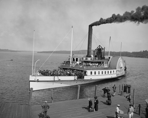 Str. Mt. Washington landing at Weirs, N.H., c1906. Creator: Unknown.