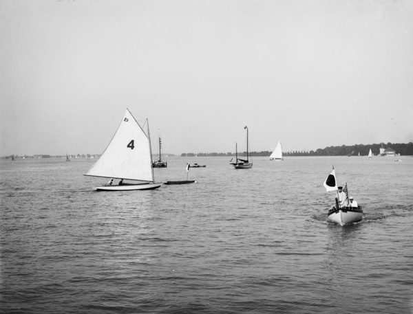 D.B.C.Y. [Detroit Boat Club yacht] regatta, # 19 first on 2nd turn, between 1900 and 1910. Creator: Unknown.