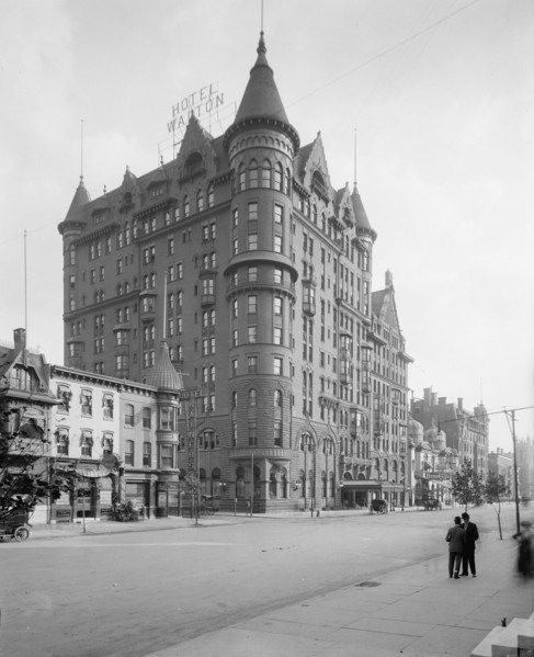 Hotel Walton, Philadelphia, Pa., c1908. Creator: Unknown.
